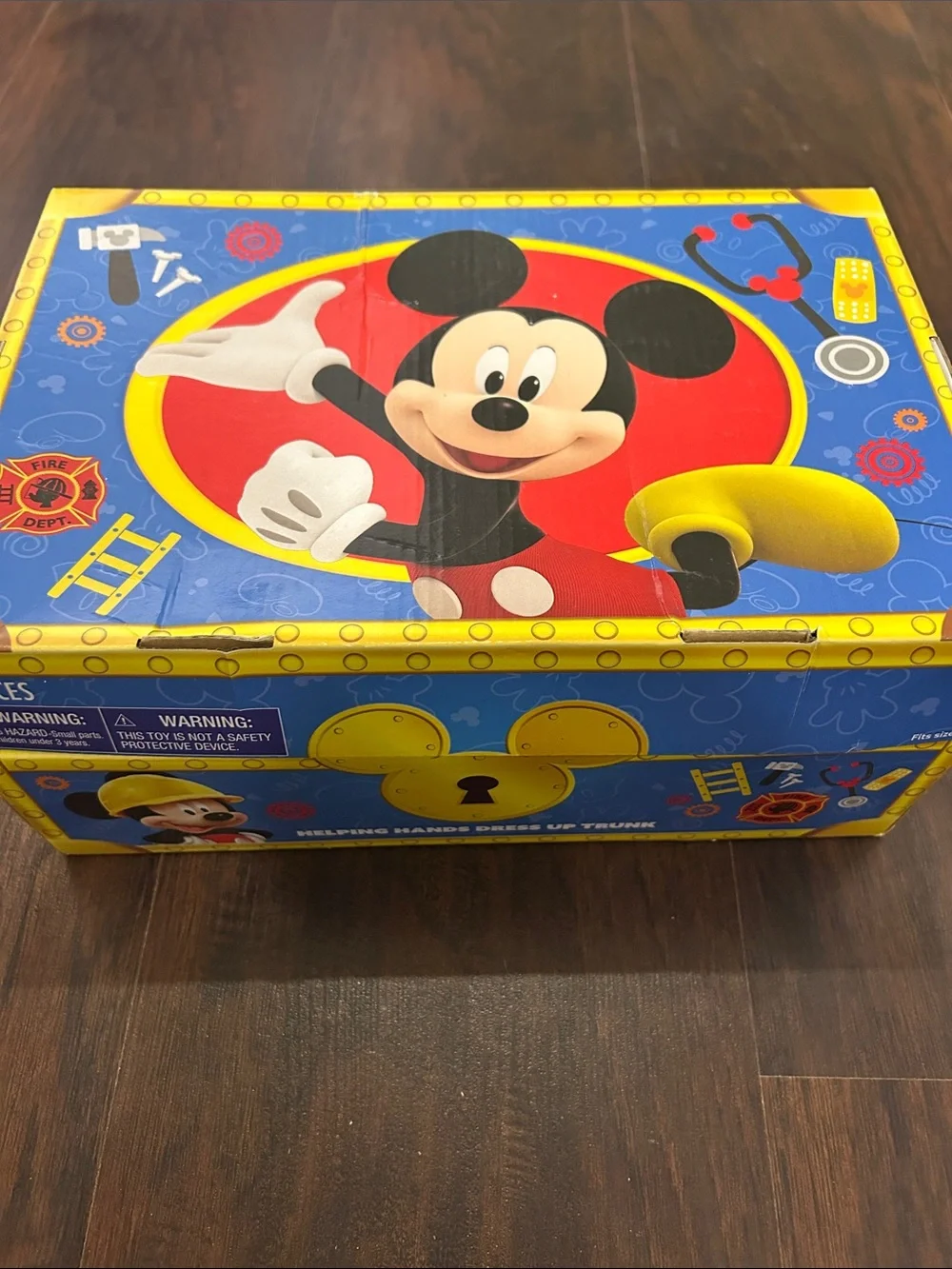 Disney Jr Mickey Mouse Dress Up Trunk and On the Go Funhouse Doctor Backpack
